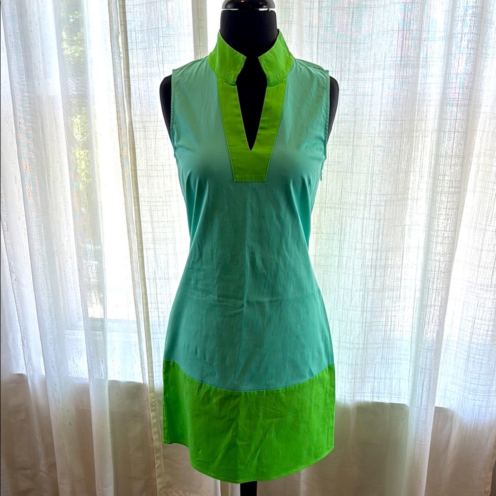 Sail to Sable size XS Vneck mini dress